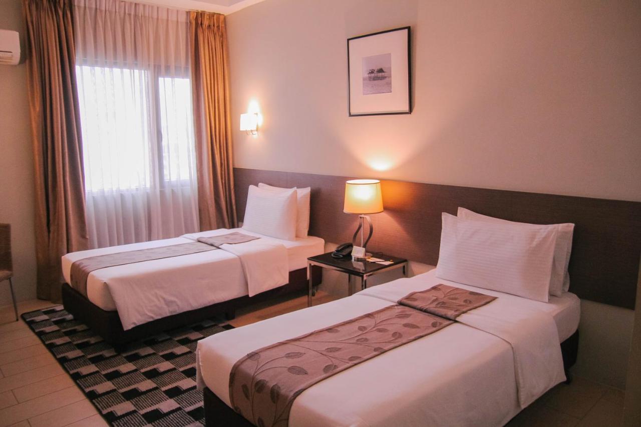 Sequoia Hotel Quezon City Exteriör bild