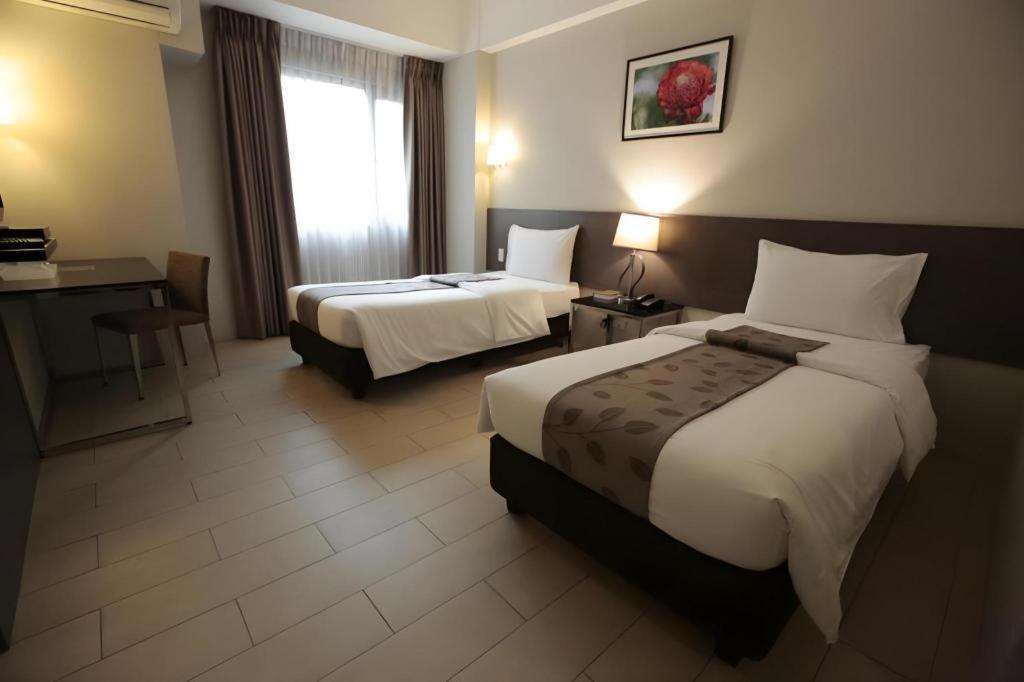 Sequoia Hotel Quezon City Exteriör bild