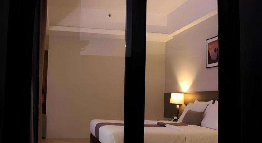 Sequoia Hotel Quezon City Exteriör bild