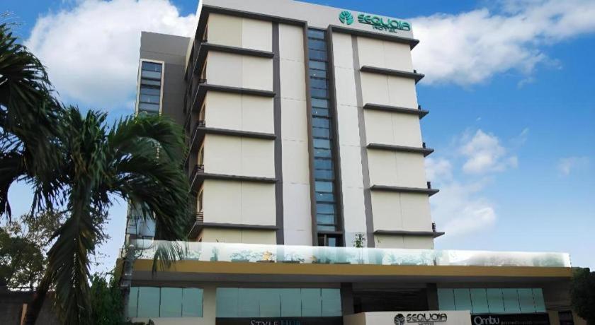 Sequoia Hotel Quezon City Exteriör bild